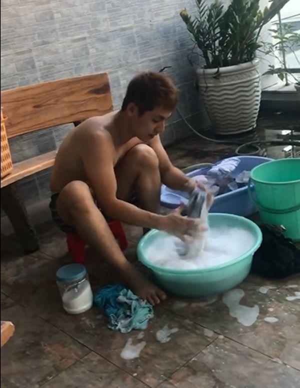 Sao nam Vbiz nổi tiếng chiều vợ: Người chi tiền tỷ lấy lòng, người ghi điểm bằng hành động giản dị-7