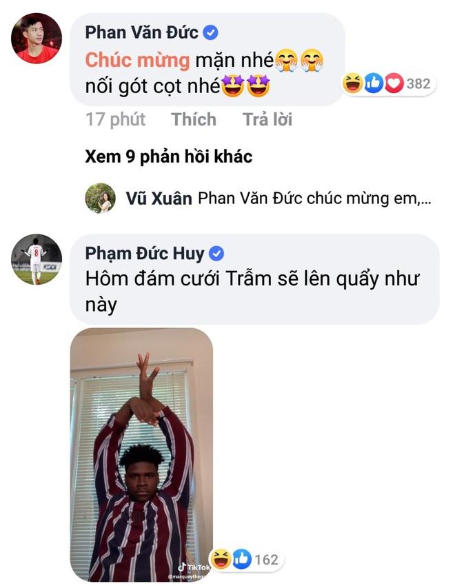 Phan Văn Đức trêu Duy Mạnh nối gót mình cưới vợ sớm-3
