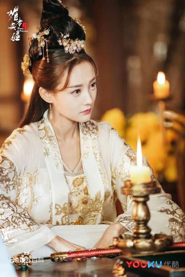 Nắm trong tay hơn 20 vai diễn lớn nhỏ, vì sao sự nghiệp của Lý Nhất Đồng vẫn mãi lênh đênh?-5