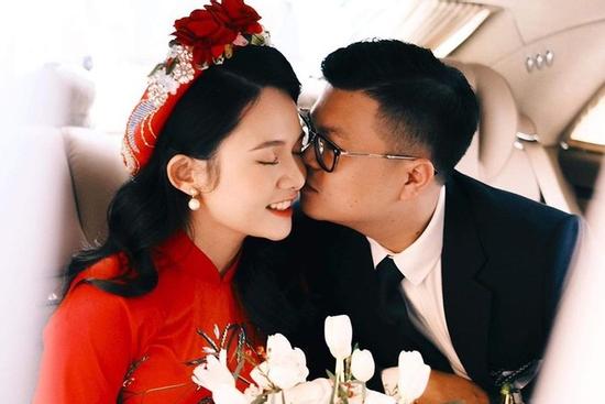 Cô dâu trong các đám cưới xa hoa gây chú ý trên mạng