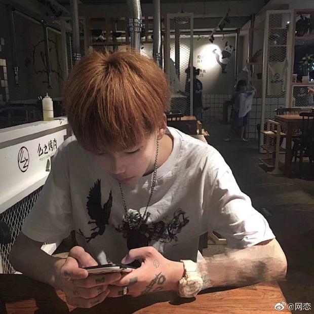 Bạn trai quen qua mạng tưởng đẹp như nam thần bỗng hóa người qua đường, cô gái thất vọng đăng đàn bóc phốt-1