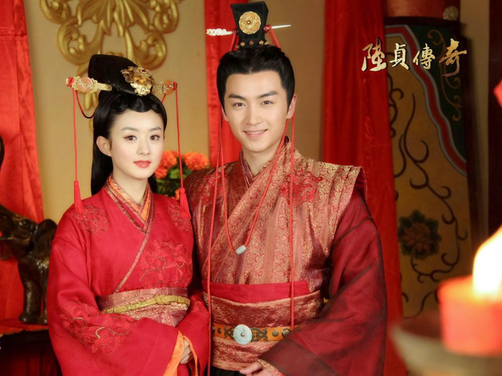 Vu Chính bất ngờ viết trạng thái ám chỉ Trần Hiểu và Triệu Lệ Dĩnh từng một thời cặp kè-4