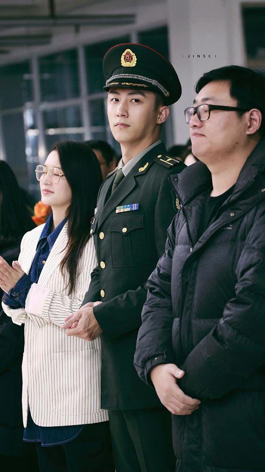 Hậu duệ Mặt trời bản Trung tung tên phim cực sến, dàn cast liệu có đánh bại được cặp Song - Song?-8