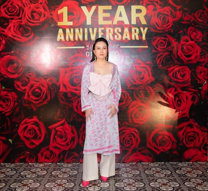 SAO MẶC XẤU: Amee hóa công chúa điệu đà bất thành - Phượng Chanel lên đồ thảm họa-2