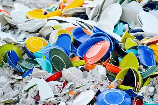 Độc đáo tục ẩu đả lẫn nhau để giải quyết mọi hận thù, đón năm mới