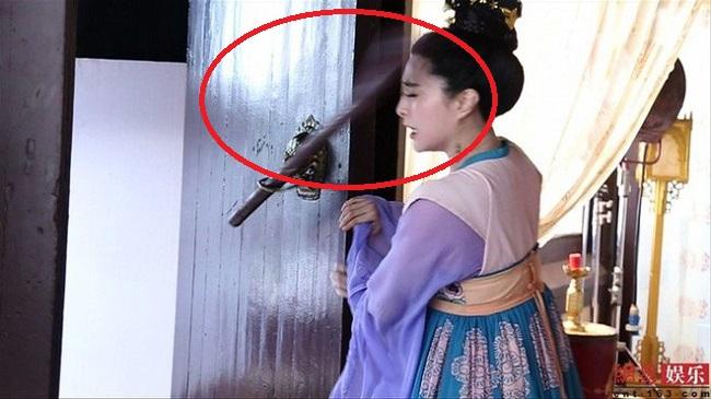 Cái giá phải trả của Phạm Băng Băng và loạt sao khi kiếm cát-xê tiền tỷ-1