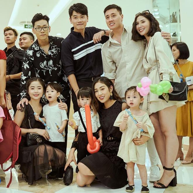 Từ nhóm hot teen đình đám đến hội bố mẹ bỉm sữa-2