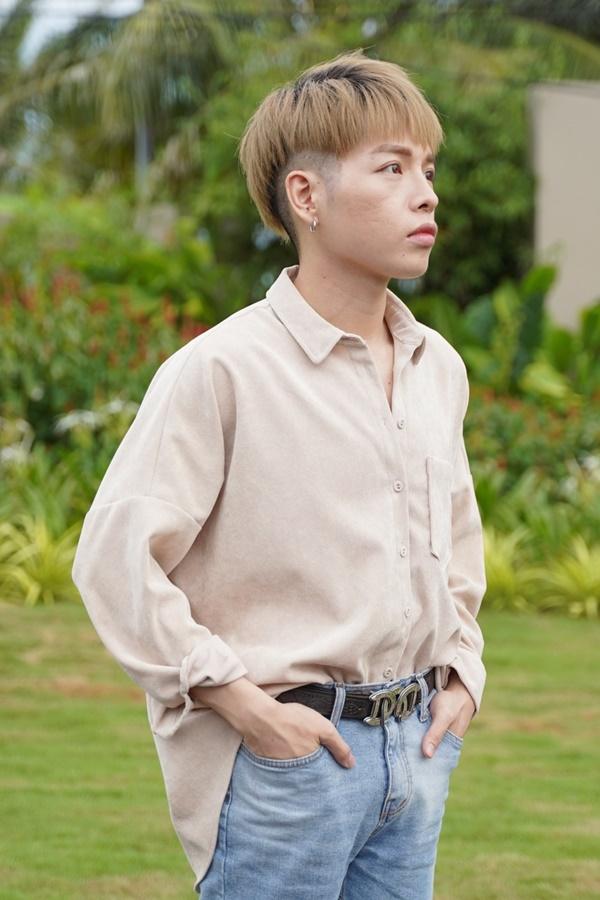 Đức Phúc tận tình chăm sóc Trường Giang trên phim trường 30 Chưa Phải Tết-2