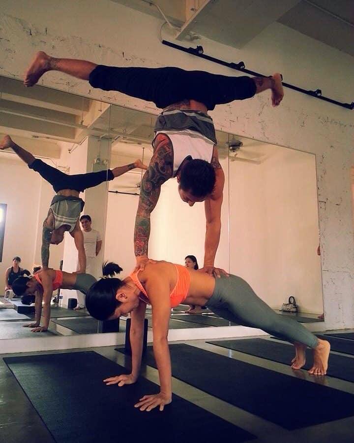 Bị chê kém sắc so với tình mới của chồng, vợ cũ Chi Bảo khoe cơ bụng săn chắc nhiều cô gái ước ao-5