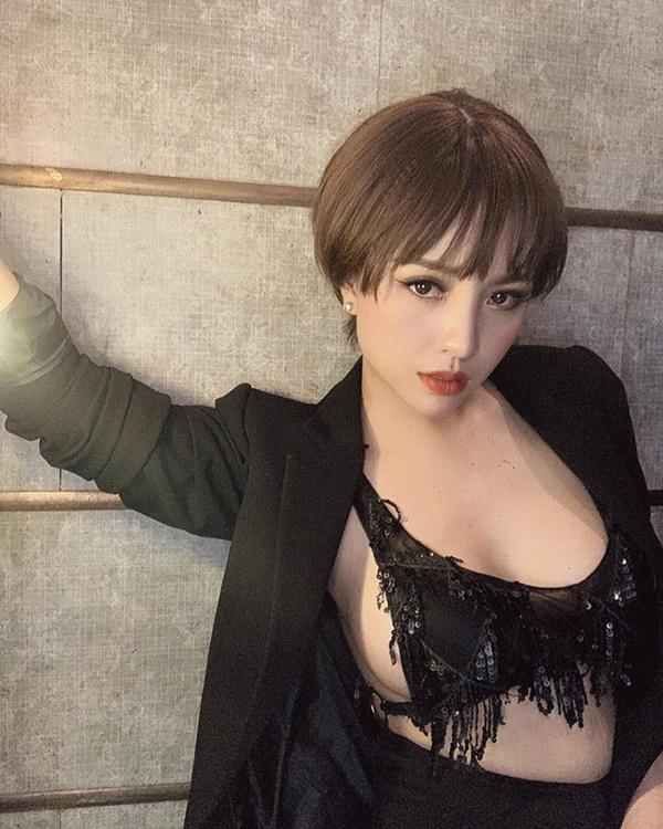 Mỹ nhân đóng vai gái ngành: Người bị đồn cặp đại gia, kẻ bị chỉ trích khoe thân-2