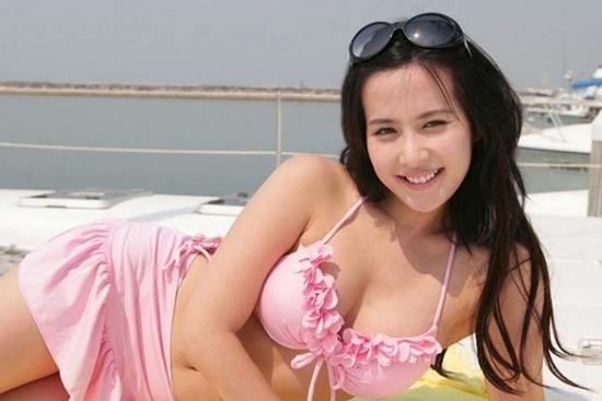 Nhan sắc nữ diễn viên 18+ góp mặt trong bom tấn Hàn