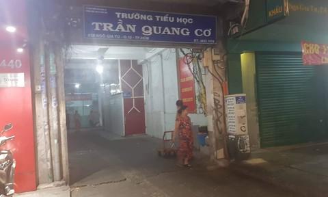 Học sinh mâu thuẫn, phụ huynh vào trường đánh hiệu phó bị thương-1