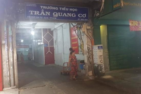 Học sinh mâu thuẫn, phụ huynh vào trường đánh hiệu phó bị thương