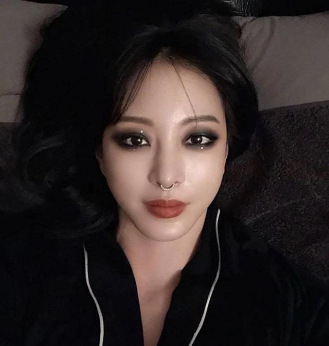 Jungkook BTS bị chỉ trích vì hành động thiếu tôn trọng Han Ye Seul-3