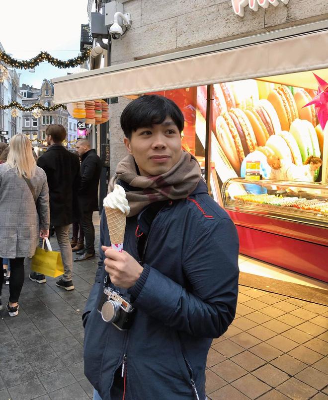 Rộ tin Công Phượng có bạn gái mới trường RMIT, nhan sắc xinh đẹp chẳng đùa được đâu-5