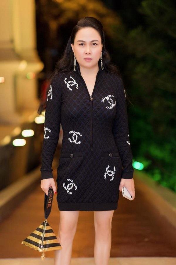 Khi Phượng Chanel đăng đàn chuyện độn sụn mũi, tiêm filler, cộng đồng mạng khuyên can đề nghị giữ nguyên hiện trạng-4