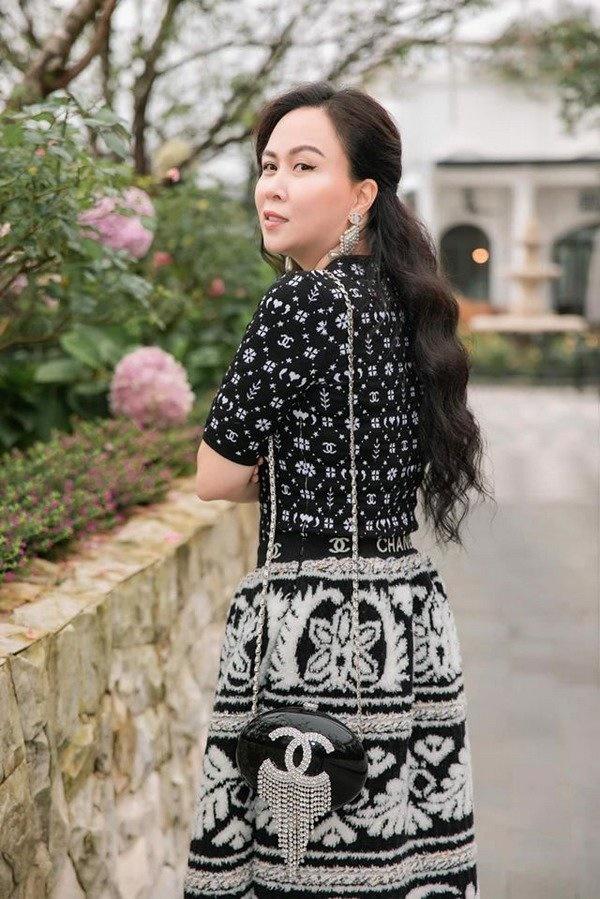 Khi Phượng Chanel đăng đàn chuyện độn sụn mũi, tiêm filler, cộng đồng mạng khuyên can đề nghị giữ nguyên hiện trạng-6