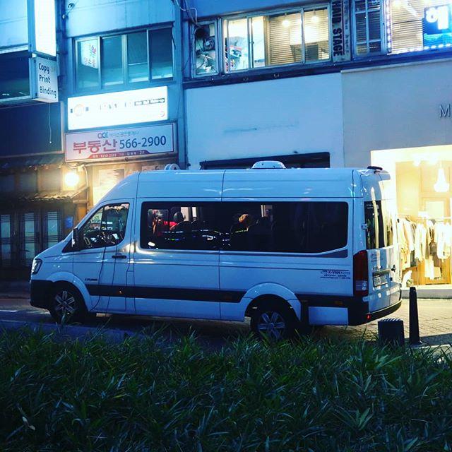 Kinh hoàng nữ idol Kpop bị fan cuồng bắt cóc, giam lỏng tại nhà làm quà tặng anh trai-2