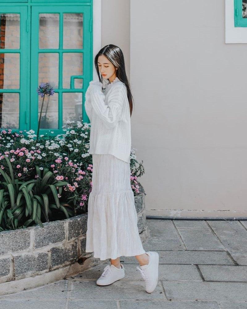 Tiểu Vy lộ vóc dáng gầy gò - Diệu Nhi lên đồ phá cách với outfit họa tiết hoạt hình-4