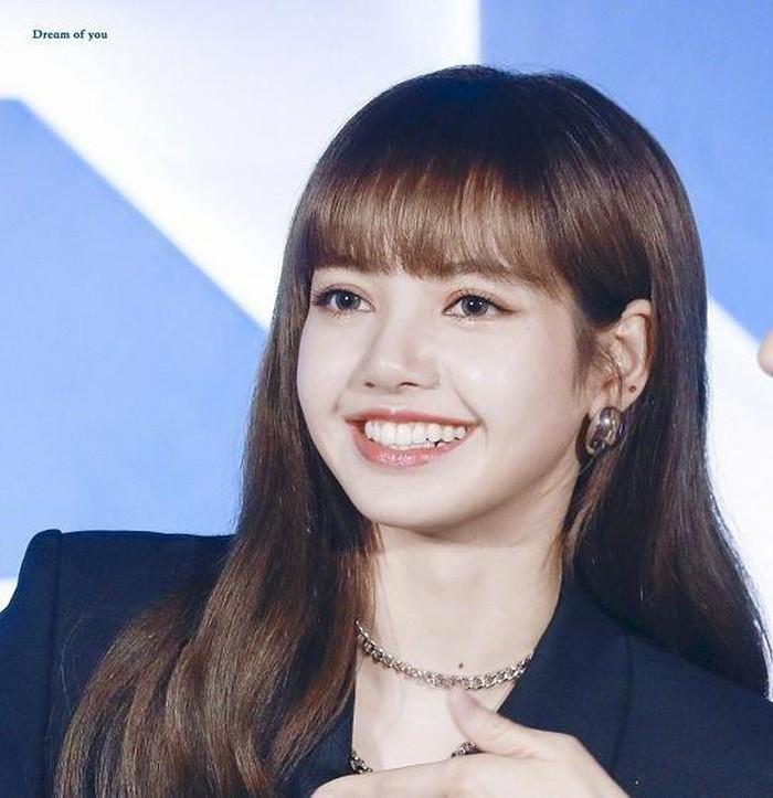 Đẳng cấp Lisa: Làm cô giáo dạy nhảy cũng phá đảo Weibo nhờ tỷ lệ cơ thể siêu cấp cực phẩm-5