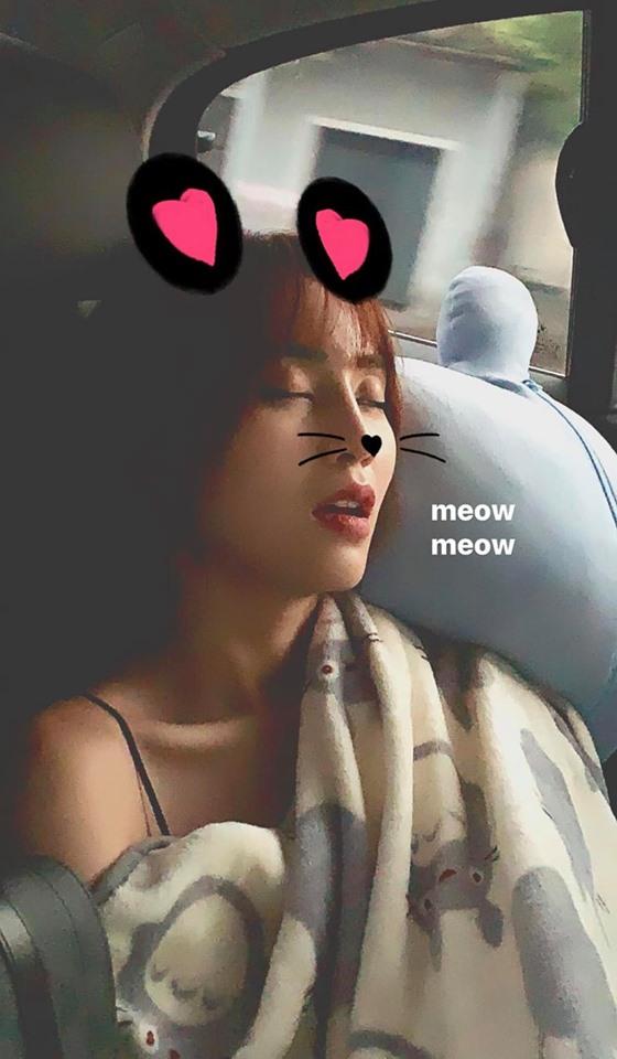 Ninh Dương Lan Ngọc bị chụp lén lúc ngủ say, hình ảnh thu được ngoài sức tưởng tượng-3