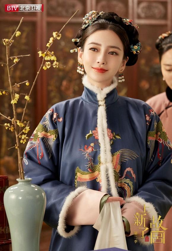 Mê đắm trước tạo hình cổ trang đẹp nín thở của Angela Baby-1