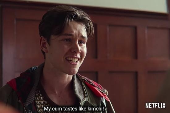 'Sex Education' bị chỉ trích vì so sánh tinh trùng với kim chi