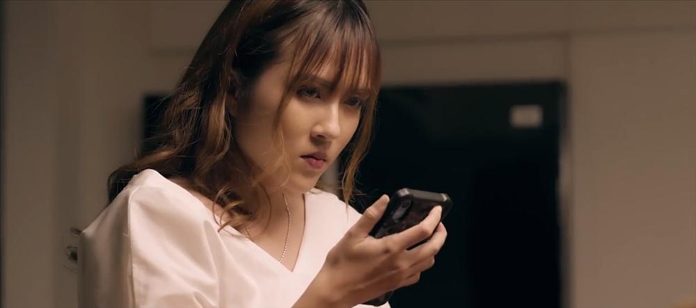 Đúng như dự đoán, K-ICM và mẹ nuôi bị đá xoáy cực thâm trong MV mới của Thái Vũ (FAP TV)-5