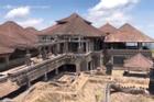 Khách sạn 'cung điện ma' trở thành điểm đến hút khách ở Bali