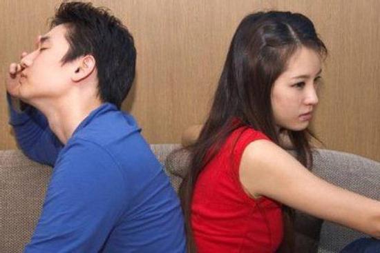 Đòi hỏi nhưng bị cự tuyệt, chồng làm điều khiến tôi vừa giận, vừa thương