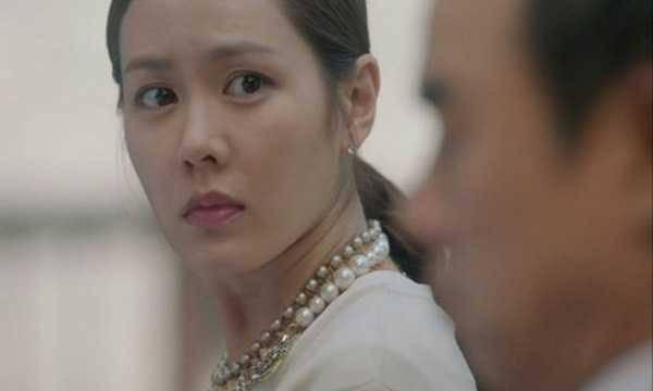 Chồng lần lữa chuyện về quê thăm nhà ngoại, vợ đau lòng khi biết lý do-1