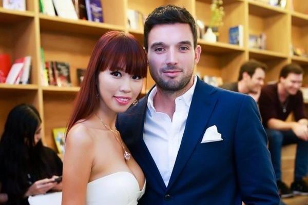 Dù đã chia tay, Hà Anh vẫn thân thiết với mẹ và bà bạn trai cũ-3