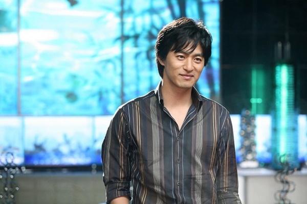 Trước khi vướng bê bối tình dục, Joo Jin Mo đẹp như thế nào trên phim?-5