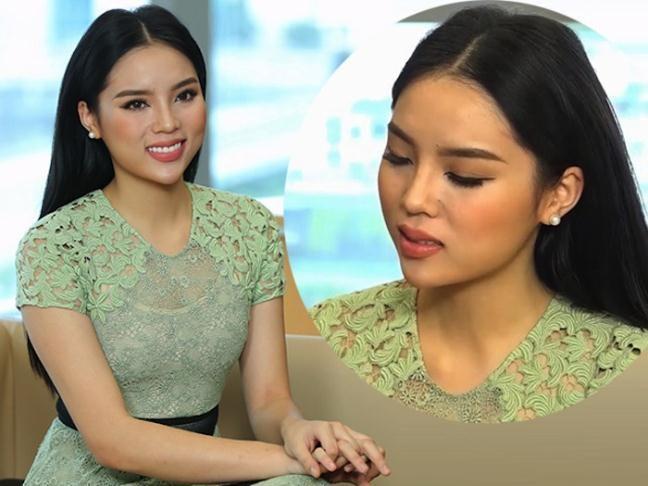 Kỳ Duyên mặt đơ, cứng đờ làm ma-nơ-canh đứng sau cửa kính khiến người qua đường vừa sợ vừa buồn cười-3