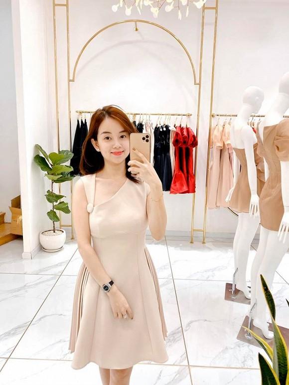 Ly Kute khoe ảnh bên em họ Diệp Lâm Anh, dân mạng xuýt xoa bởi vẻ đẹp cả 2 bất phân thắng bại-3