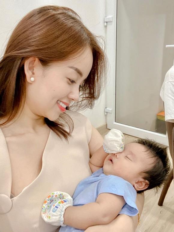 Ly Kute khoe ảnh bên em họ Diệp Lâm Anh, dân mạng xuýt xoa bởi vẻ đẹp cả 2 bất phân thắng bại-2