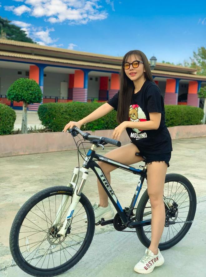 Bạn gái Hoàng Đức khoe ảnh sang Thái Lan cổ vũ U23 Việt Nam-1