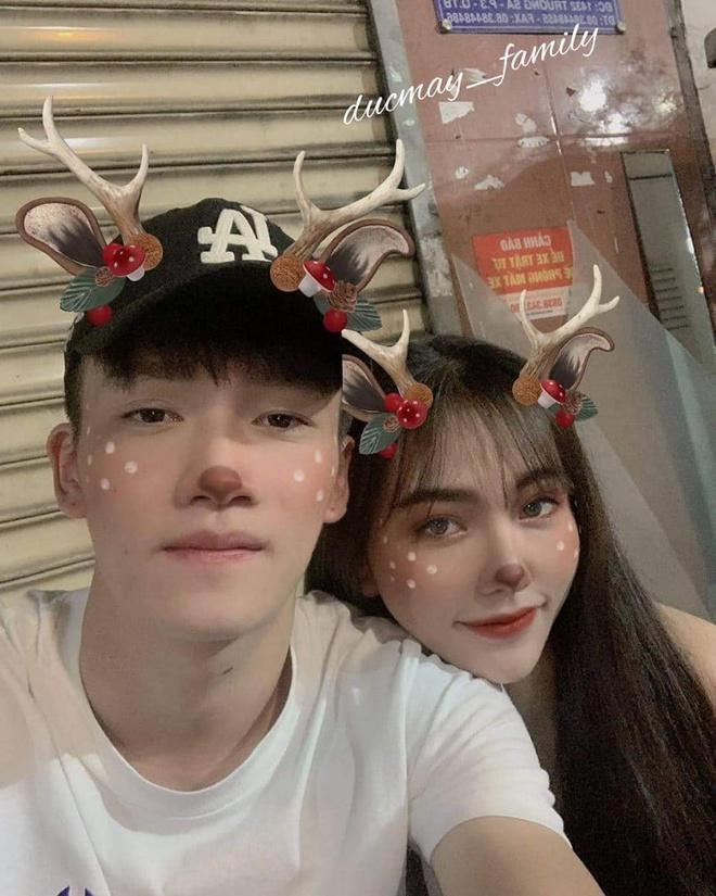 Bạn gái Hoàng Đức khoe ảnh sang Thái Lan cổ vũ U23 Việt Nam-2