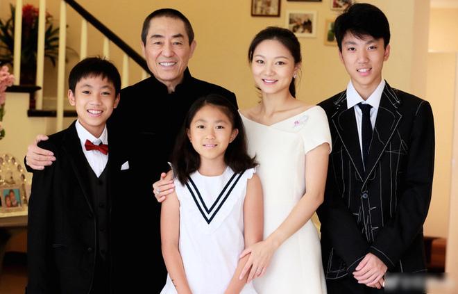 Trương Nghệ Mưu: Bỏ vợ khi thành danh, kết hôn với học trò kém 31 tuổi-8