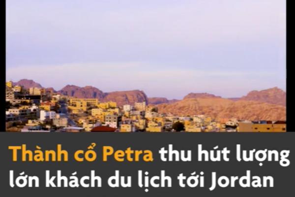 Ăn kem giá 1.000 USD bằng thìa vàng, đựng trong cốc pha lê-1