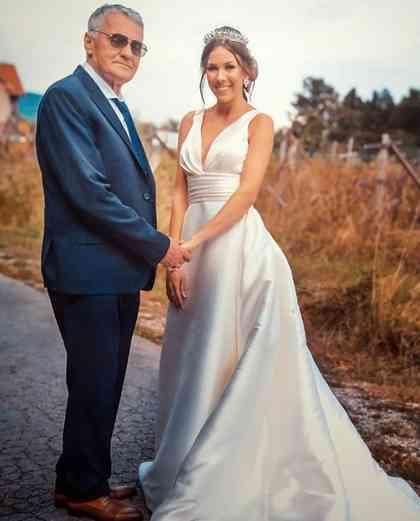 Cụ ông 74 tuổi chia sẻ nỗi đau bị vợ trẻ 21 tuổi cắm sừng đến nỗi phải ly hôn-1