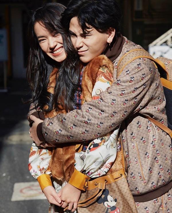 Tết Canh Tý đến nơi rồi: Sắm ngay trang phục hình chuột Mickey, Jerry như Quỳnh Anh Shyn, Châu Bùi đi thôi!-1