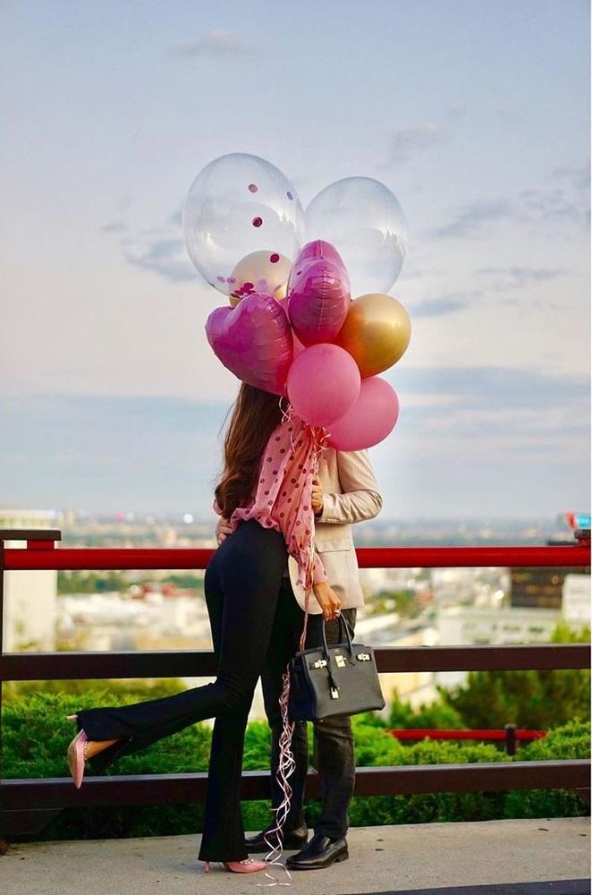 Người tình Hoa hậu Phạm Hương phong độ ngời ngời dù hơn mỹ nhân tới 19 tuổi-2