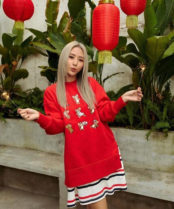 Tết Canh Tý đến nơi rồi: Sắm ngay trang phục hình chuột Mickey, Jerry như Quỳnh Anh Shyn, Châu Bùi đi thôi!-5