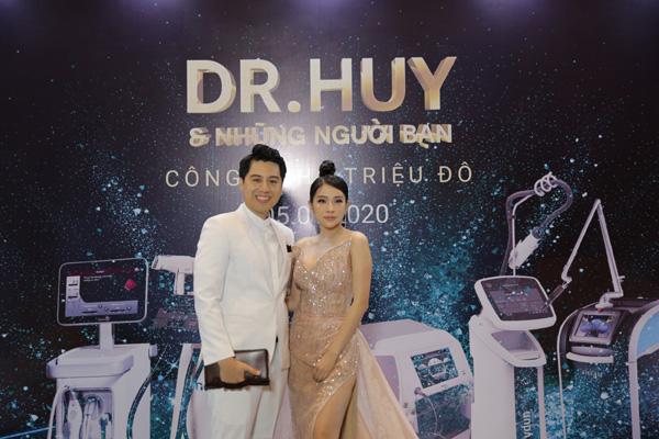 Dr Huy tổ chức Dạ tiệc trắng tri ân khách hàng-4