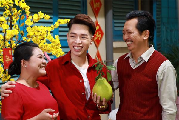 Bitas gửi gắm giới trẻ: Tết, mang ‘trái tim’ về nhà-2