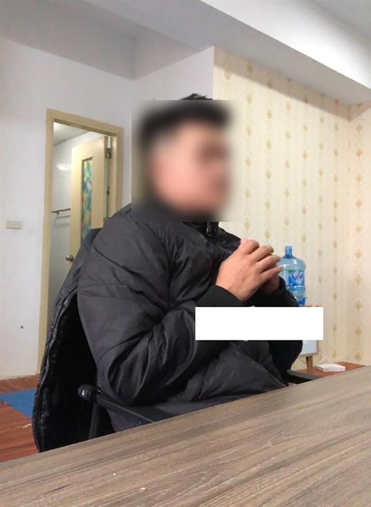 Thanh niên cắm xe máy của bố lấy tiền cho bạn gái sắm Tết, vừa chuyển khoản thì điện thoại thuê bao?-1