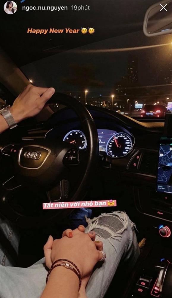 4 hot girl ngày càng đẹp gợi cảm sau khi độc thân vui vẻ-8