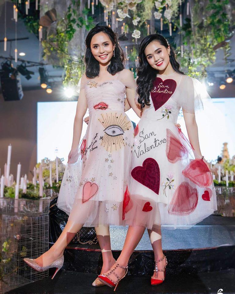 Ngày em ăn hỏi, chị gái Quỳnh Anh cũng chiếm sóng với nhan sắc chẳng phải vừa đâu-2