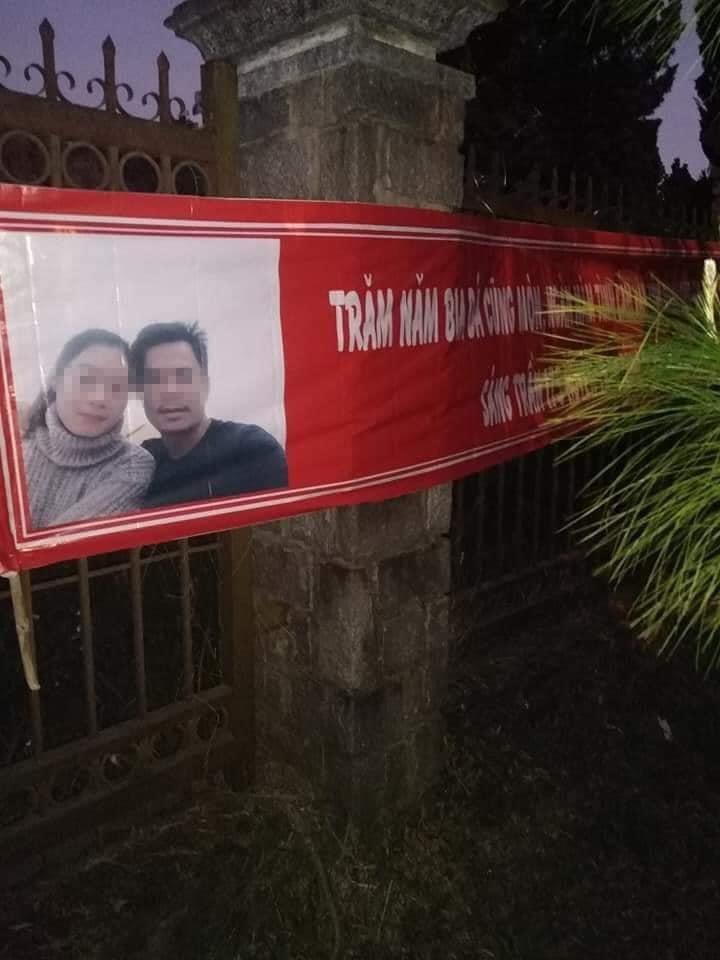 Bạn gái chia tay, thanh niên chơi lớn in mấy chục kg băng rôn có ảnh 2 đứa dán khắp thành phố-3